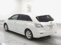 Toyota MARK X ZIO лот № 205 оценка 4  с аукциона в Японии 1