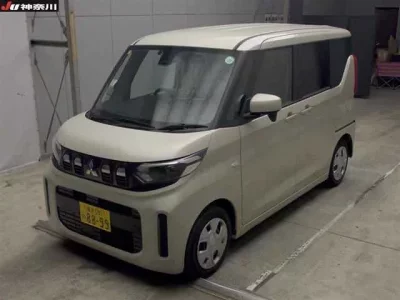 Mitsubishi EK SPACE  с аукциона в Японии