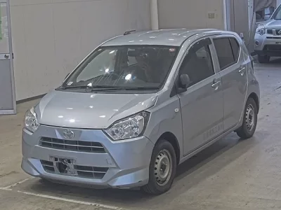 Toyota PIXIS EPOCH  с аукциона в Японии