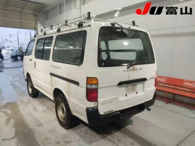 Toyota HIACE VAN  с аукциона в Японии