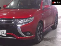 Mitsubishi OUTLANDER PHEV лот № 71069 оценка 4  с аукциона в Японии 6
