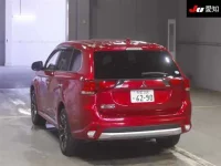 Mitsubishi OUTLANDER PHEV лот № 71069 оценка 4  с аукциона в Японии 1