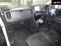 Mitsubishi DELICA D5 лот № 71070 оценка 3.5  с аукциона в Японии 2