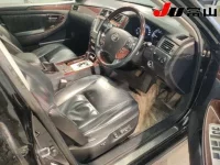 Toyota CROWN лот № 3044 оценка 3.5  с аукциона в Японии 5