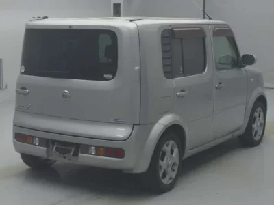 Nissan CUBE  с аукциона в Японии
