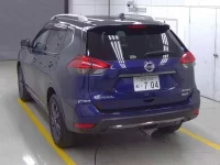 Nissan X-TRAIL лот № 1003 оценка 4  с аукциона в Японии 1