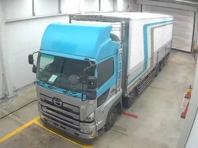 Hino TRUCK