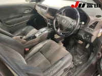 Honda VEZEL лот № 3045 оценка R  с аукциона в Японии 5