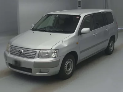 Toyota SUCCEED  с аукциона в Японии