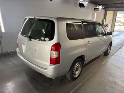 Toyota PROBOX  с аукциона в Японии