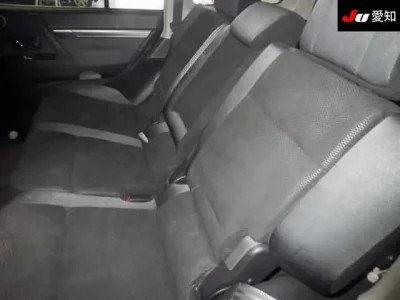 Mitsubishi PAJERO  с аукциона в Японии