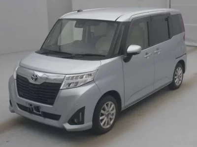 Toyota ROOMY  с аукциона в Японии