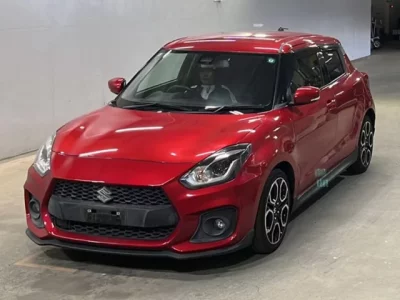 Suzuki SWIFT  с аукциона в Японии