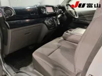 Nissan CARAVAN VAN лот № 3051 оценка R  с аукциона в Японии 2