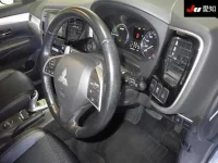 Mitsubishi OUTLANDER PHEV лот № 71085 оценка 3.5  с аукциона в Японии 4