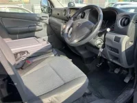 Nissan CARAVAN VAN лот № 30122 оценка 3.5  с аукциона в Японии 2