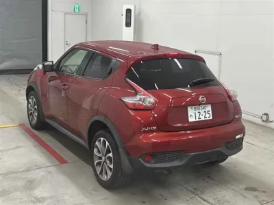 Nissan JUKE  с аукциона в Японии