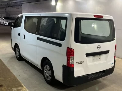 Nissan CARAVAN VAN  с аукциона в Японии