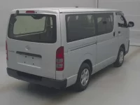 Toyota REGIUS ACE VAN лот № 76002 оценка 3  с аукциона в Японии 1