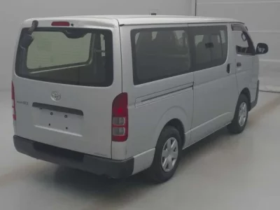 Toyota REGIUS ACE VAN  с аукциона в Японии