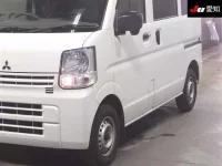 Mitsubishi MINICAB VAN лот № 71088 оценка 3.5  с аукциона в Японии 6