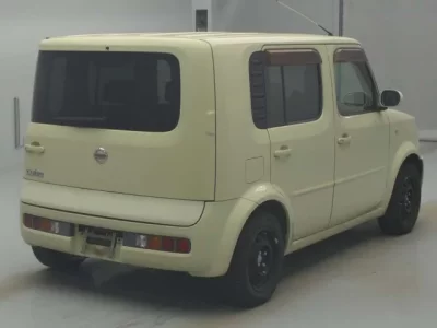 Nissan CUBE  с аукциона в Японии