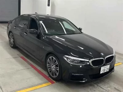 BMW 5-Series  с аукциона в Японии