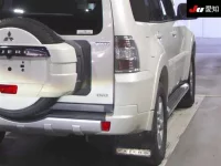 Mitsubishi PAJERO лот № 71090 оценка 4  с аукциона в Японии 7