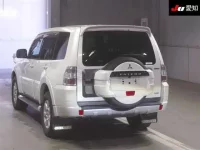 Mitsubishi PAJERO лот № 71090 оценка 4  с аукциона в Японии 1