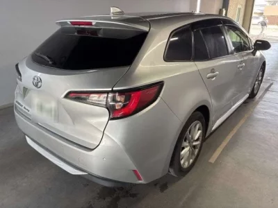 Toyota COROLLA TOURING  с аукциона в Японии