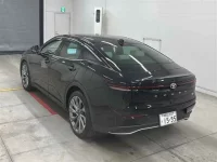 Toyota CROWN CROSSOVER лот № 30138 оценка 4.5  с аукциона в Японии 1