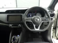 Nissan KICKS лот № 1017 оценка 4.5  с аукциона в Японии 4
