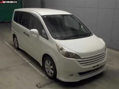 Honda STEP WAGON  с аукциона в Японии