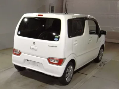 Suzuki WAGON R  с аукциона в Японии