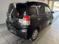 Toyota SPADE лот № 50056 оценка R  с аукциона в Японии 1