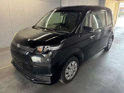 Toyota SPADE  с аукциона в Японии