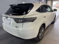 Toyota HARRIER лот № 50057 оценка 3.5  с аукциона в Японии 1