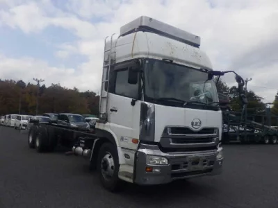 Nissan QUON  с аукциона в Японии