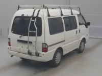 Toyota SUCCEED лот № 76038 оценка 3  с аукциона в Японии 1