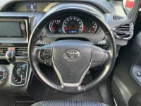 Toyota VOXY лот № 30160 оценка R  с аукциона в Японии 6
