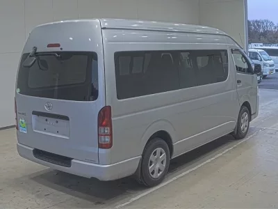 Toyota REGIUS ACE VAN  с аукциона в Японии