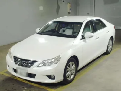 Toyota MARK X  с аукциона в Японии