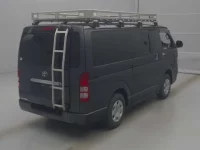 Toyota HIACE VAN лот № 76039 оценка R  с аукциона в Японии 1