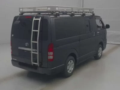 Toyota HIACE VAN  с аукциона в Японии