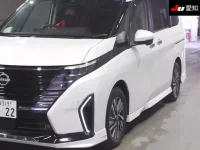 Nissan SERENA лот № 71122 оценка 4.5  с аукциона в Японии 6