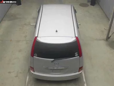 Toyota ISIS  с аукциона в Японии