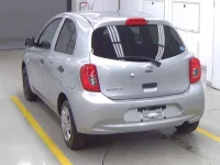 Nissan MARCH лот № 1028 оценка 4.5  с аукциона в Японии 1