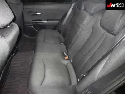 Toyota CROWN  с аукциона в Японии