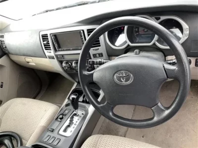 Toyota HILUX SURF  с аукциона в Японии