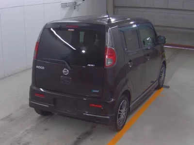 Nissan MOCO  с аукциона в Японии